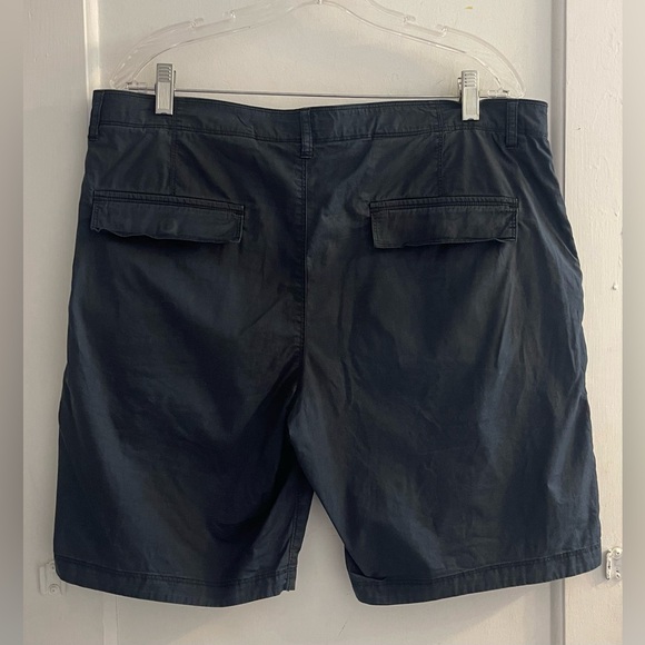 Theory Zaine Straight Leg Cotton Blend Shorts Size 36 - Picture 3 of 5